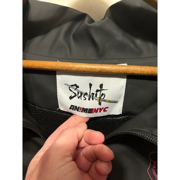 Sushito Clothing jacket coat ANIMENYC X Anime 2023 waterproof windbreaker L NWOT - Picture 5 of 11